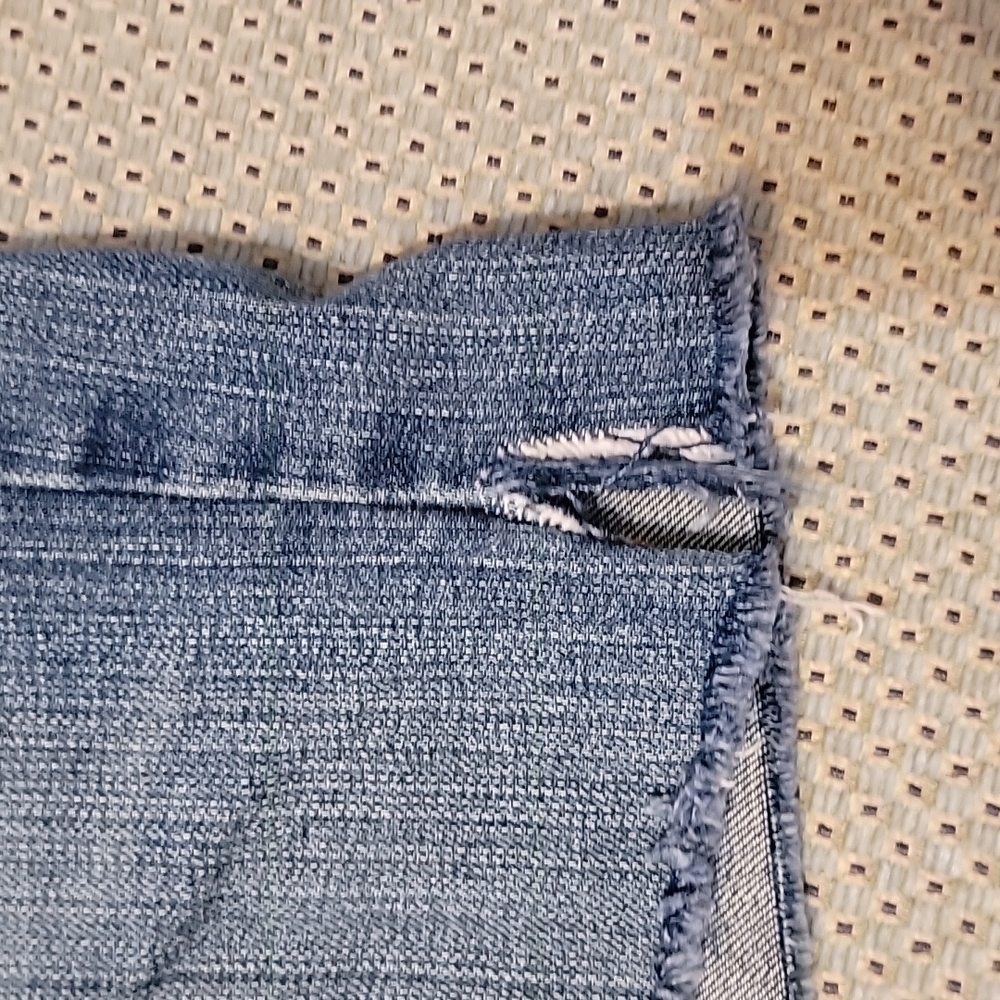EUC Y2K LUCKY Brand Cut-off Jean Shorts  Size:4/27 - Picture 5 of 13